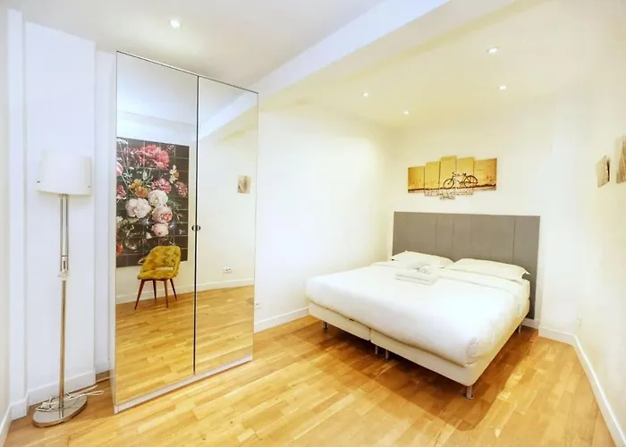 Apartment Moderne Et Elegant A 5 - 4p *